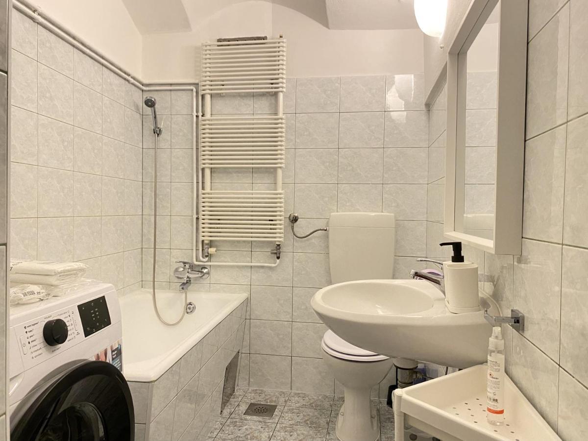 Villa Pod Gradom Ljubljana Ngoại thất bức ảnh